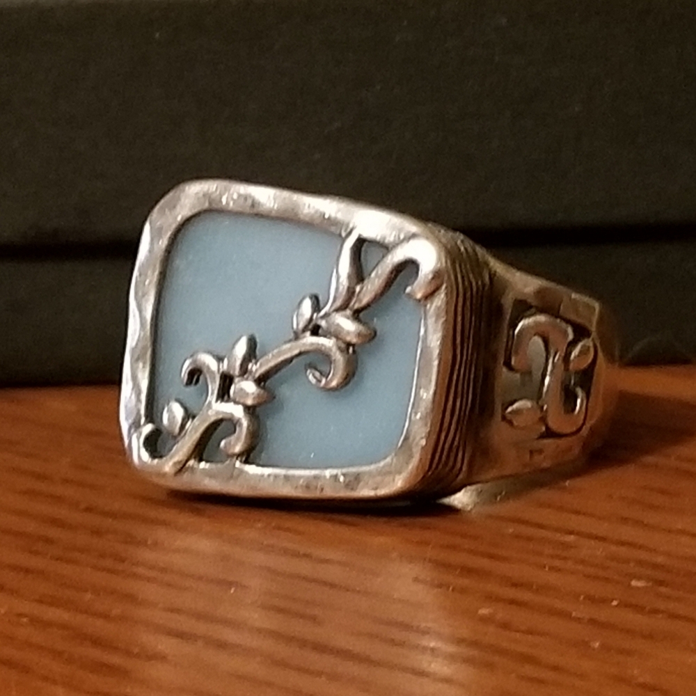 Silpada Sterling Silver & Blue Quartz Ring - Picture 9 of 12